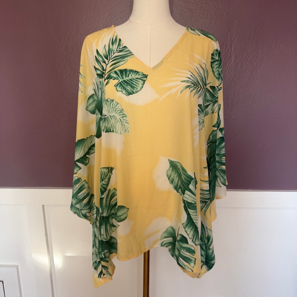 Malibu Palms Poncho Yellow Green Palms